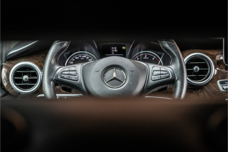 Mercedes-Benz V-Klasse 220d Extra Lang DC | Elek schuifdeuren | Navigatie | Stoelverwarming | Lederen bekleding | PDC | Trekhaak | Cruise control | Nieuwe remmen rondom | Nieuwe APK