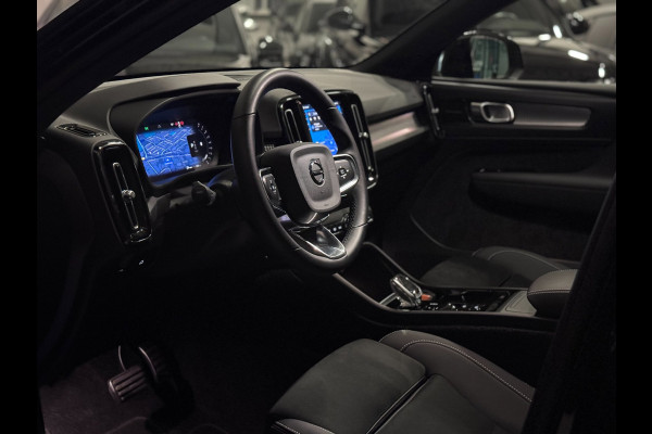 Volvo XC40 2.0 B4 Ultimate Dark | PANO | HARMAN KARDON | DEALER ONDERH.