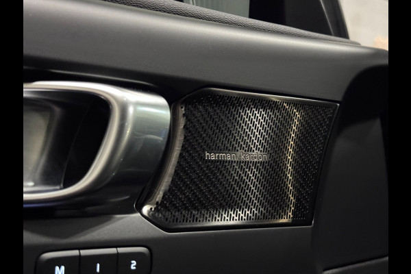 Volvo XC40 2.0 B4 Ultimate Dark | PANO | HARMAN KARDON | DEALER ONDERH.