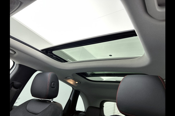 Mercedes-Benz B-Klasse 250 e Premium Plus | AMG-Line Interieur | AMG-Line Exterieur | Achteruitrijcamera | Panorama schuif/kanteldak | Memory Seats | Sfeerver 24 Maanden Mercedes-Benz Certified Garantie