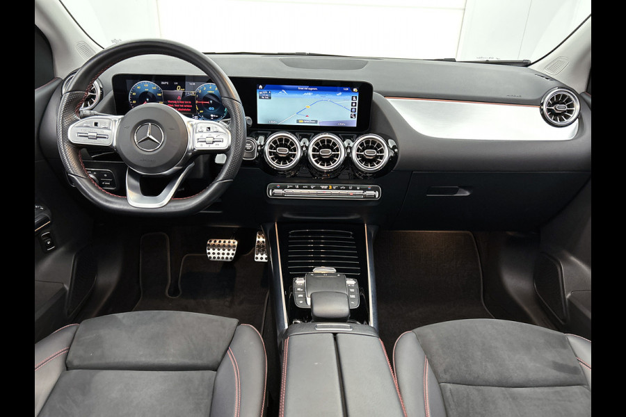 Mercedes-Benz B-Klasse 250 e Premium Plus | AMG-Line Interieur | AMG-Line Exterieur | Achteruitrijcamera | Panorama schuif/kanteldak | Memory Seats | Sfeerver 24 Maanden Mercedes-Benz Certified Garantie