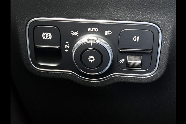 Mercedes-Benz B-Klasse 250 e Premium Plus | AMG-Line Interieur | AMG-Line Exterieur | Achteruitrijcamera | Panorama schuif/kanteldak | Memory Seats | Sfeerver 24 Maanden Mercedes-Benz Certified Garantie
