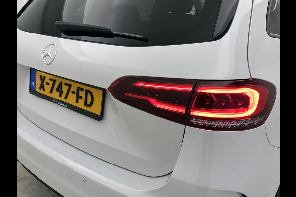 Mercedes-Benz B-Klasse 250 e Premium Plus | AMG-Line Interieur | AMG-Line Exterieur | Achteruitrijcamera | Panorama schuif/kanteldak | Memory Seats | Sfeerver 24 Maanden Mercedes-Benz Certified Garantie