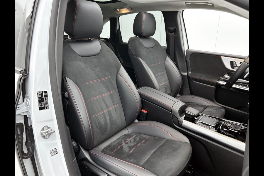 Mercedes-Benz B-Klasse 250 e Premium Plus | AMG-Line Interieur | AMG-Line Exterieur | Achteruitrijcamera | Panorama schuif/kanteldak | Memory Seats | Sfeerver 24 Maanden Mercedes-Benz Certified Garantie