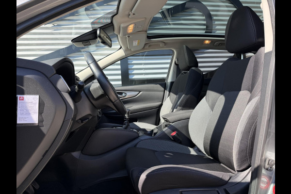 Nissan QASHQAI 1.2 N-Connecta 1e Eigenaar|Navi|Pano|Camera|Clima|Cruise|N.A.P|Dealer Onderhouden|Nieuwe APK bij Aflevering