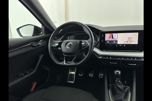 Škoda Octavia Combi 1.0 TSI Sport Business (INCL-BTW) *DIGI-COCKPIT | SPORTSEATS | NAVI-FULLMAP | PRIVACYGLASS | KEYLESS | DAB | ECC | PDC | CRUISE | TOWBAR | 17''ALU*