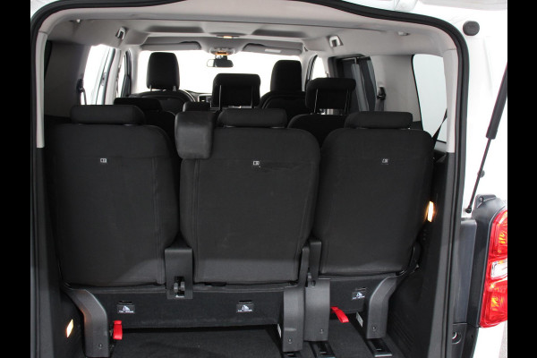 Toyota PROACE Electric Verso 8p SOH 89% Navigatie Parkeersensoren Cruise Control Stoelverwarming Climate Control LM Velgen
