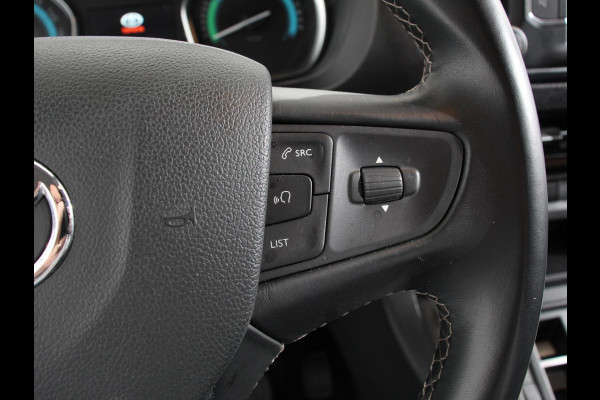 Toyota PROACE Electric Verso 8p SOH 89% Navigatie Parkeersensoren Cruise Control Stoelverwarming Climate Control LM Velgen