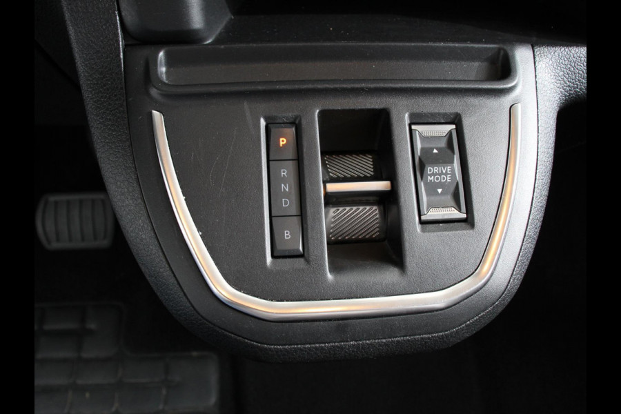 Toyota PROACE Electric Verso 8p SOH 89% Navigatie Parkeersensoren Cruise Control Stoelverwarming Climate Control LM Velgen