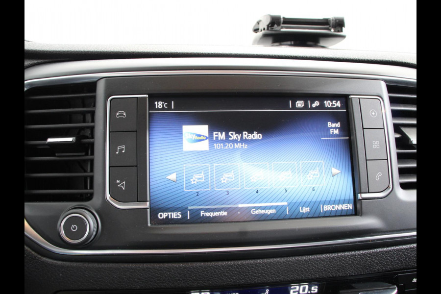 Toyota PROACE Electric Verso 8p SOH 89% Navigatie Parkeersensoren Cruise Control Stoelverwarming Climate Control LM Velgen