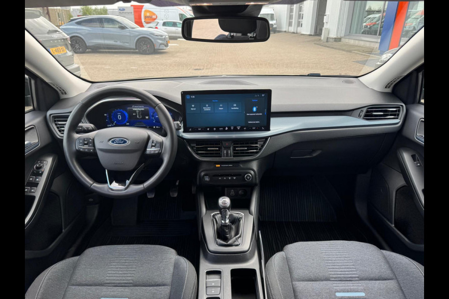 Ford FOCUS Wagon 1.0 EcoBoost Hybrid Active X 155pk | Winterpack | Driver Assistance Pack | Wegklapbare Trekhaak | Elek. Achterklep