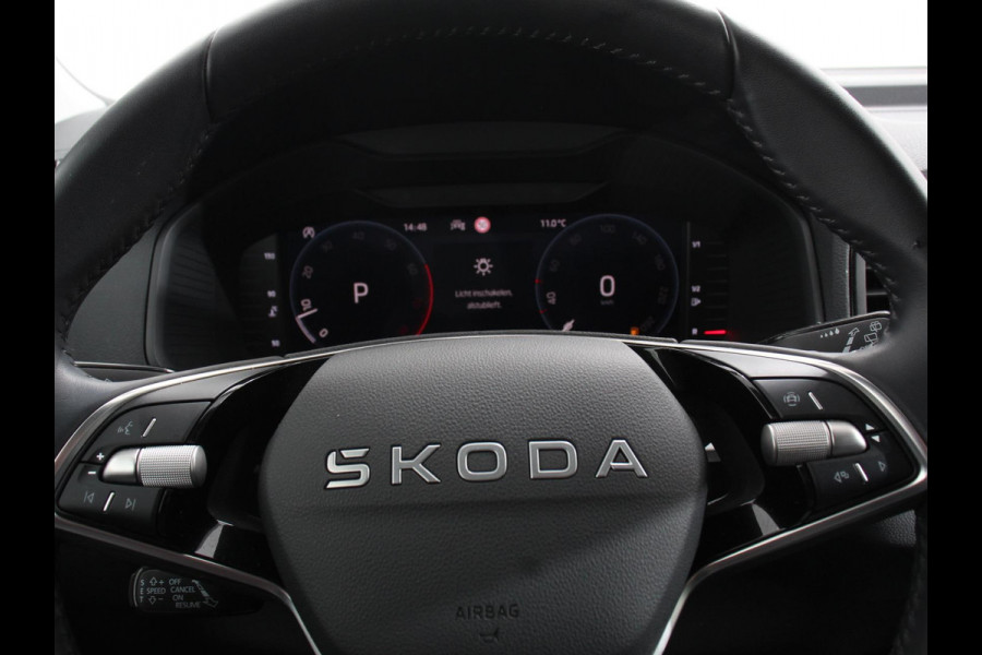 Škoda Karoq 1.5 TSI 150pk Automaat ACT Selection Navigatie Apple Carplay/Android Auto Camera Parkeer sensoren Adaptive Cruise Control Lichtmetalen Velgen Digitale Cockpit