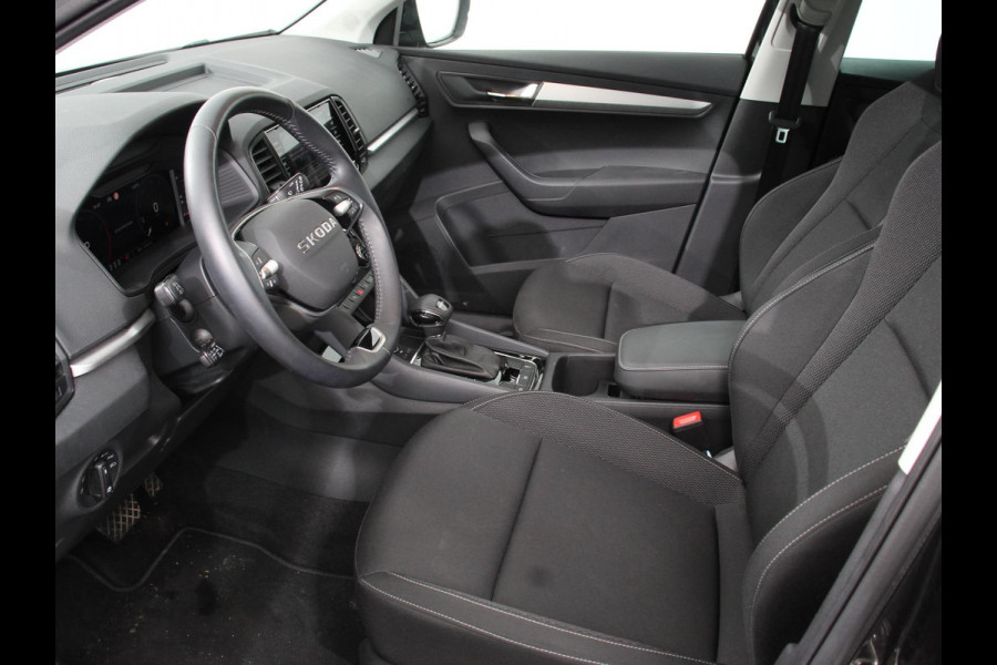 Škoda Karoq 1.5 TSI 150pk Automaat ACT Selection Navigatie Apple Carplay/Android Auto Camera Parkeer sensoren Adaptive Cruise Control Lichtmetalen Velgen Digitale Cockpit