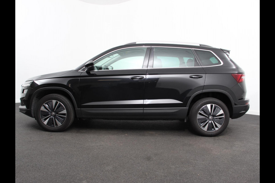 Škoda Karoq 1.5 TSI 150pk Automaat ACT Selection Navigatie Apple Carplay/Android Auto Camera Parkeer sensoren Adaptive Cruise Control Lichtmetalen Velgen Digitale Cockpit