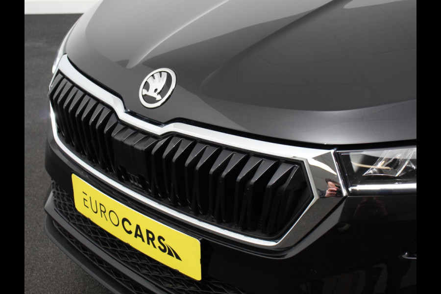 Škoda Karoq 1.5 TSI 150pk Automaat ACT Selection Navigatie Apple Carplay/Android Auto Camera Parkeer sensoren Adaptive Cruise Control Lichtmetalen Velgen Digitale Cockpit