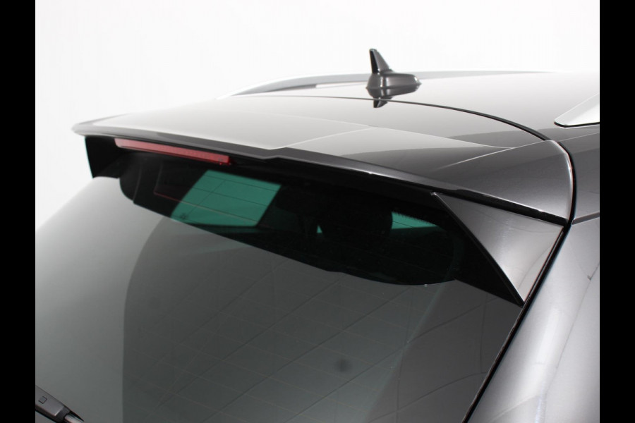 Škoda Karoq 1.5 TSI 150pk Automaat ACT Selection Navigatie Apple Carplay/Android Auto Camera Parkeer sensoren Adaptive Cruise Control Lichtmetalen Velgen Digitale Cockpit