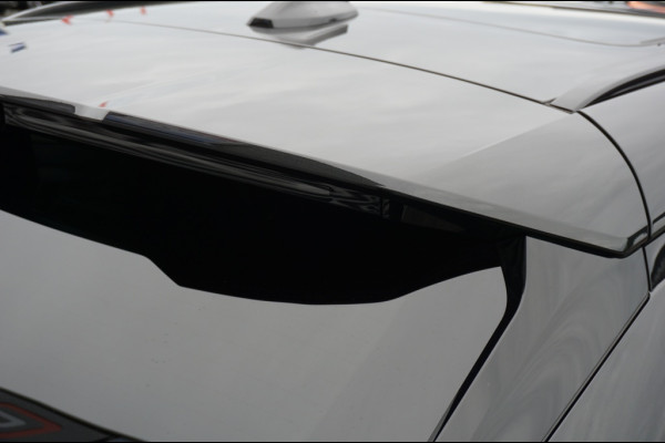 Lynk & Co 08 1.5 More 350PK | 200 KM EL.BEREIK | SUPER LUXE | 1.600 KG TGEWIC