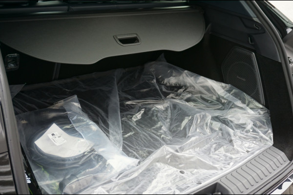 Lynk & Co 08 1.5 More 350PK | 200 KM EL.BEREIK | SUPER LUXE | 1.600 KG TGEWIC
