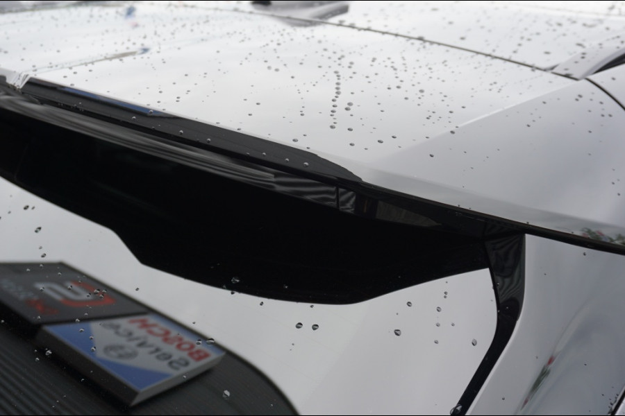 Lynk & Co 08 1.5 More 350PK 1.600 KG TREKGEWICHT | 200 KM EL.BEREIK | SUPER L