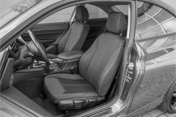 BMW 2 Serie Coupé 218i Executive Edition Camera Parkeerhulp 18"