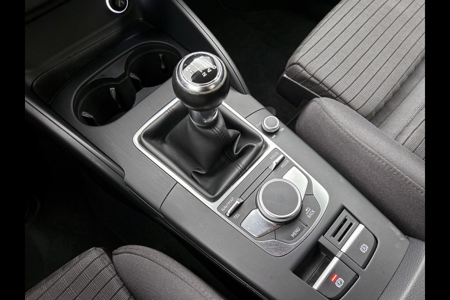 Audi A3 Sportback 1.0 TFSI Sport Lease Edition (NAVIGATIE, LED, SPORSTOELEN, PDC, STUURBEDIENING)