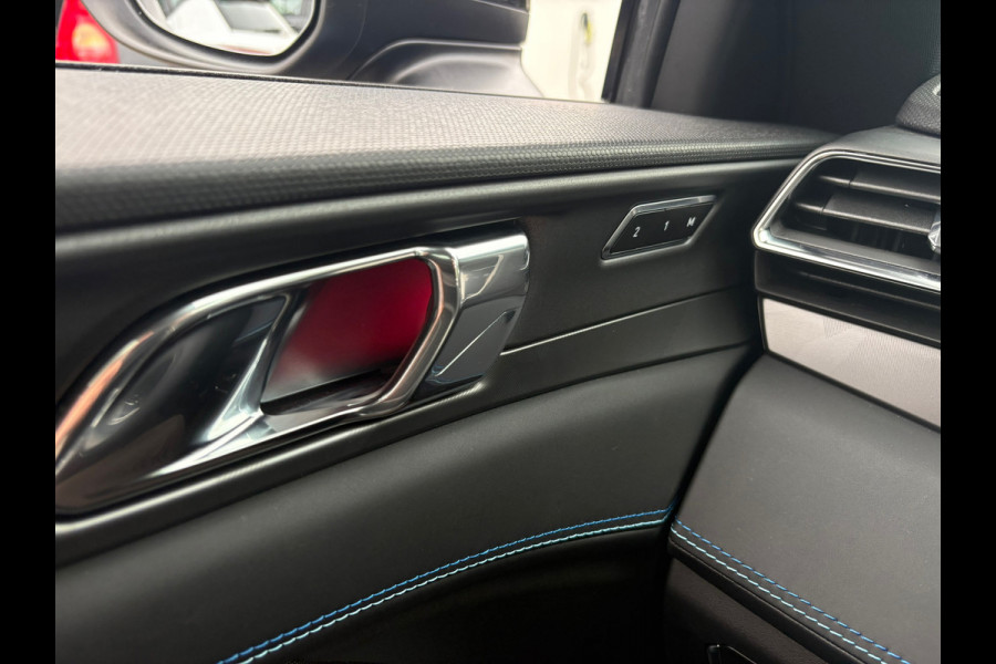 Lynk & Co 01 1.5 PHEV (Rijklaarprijs/BOVAG) 261PK