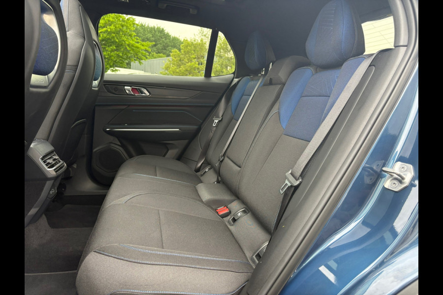 Lynk & Co 01 1.5 PHEV (Rijklaarprijs/BOVAG) 261PK