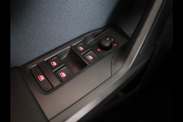 Seat Ibiza Style Business Connect 1.0 EcoTSI 95 pk | Oniric Grey Metallic | Velgen 'Design Machined' | Safe & Driving Pack M | Apple Carplay | Sensoren V+A | Achteruitrij camera