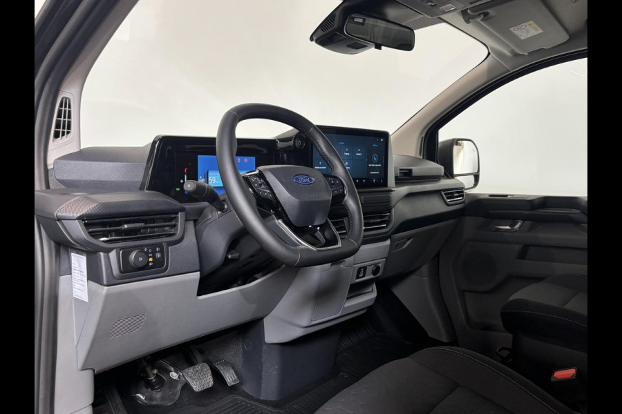 Ford Transit Custom 340 L2H1 Limited 65 kWh 8 persoons Cruise Control Airco Lichtmetalen Velgen Extra getint glas