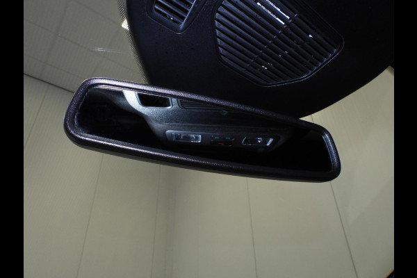 Ford Kuga 2.5 PHEV Plug-In ST-Line NAVI/CAMERA/HEAD-UP/LED/19"LMV!