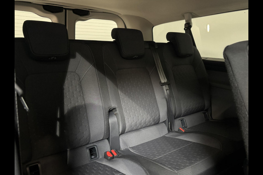 Ford Transit Custom 340 L2H1 Limited 65 kWh 8 persoons Cruise Control Airco Lichtmetalen Velgen Extra getint glas