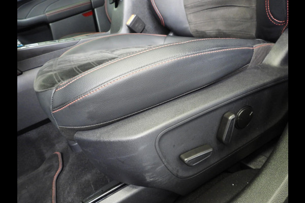 Ford Kuga 2.5 PHEV Plug-In ST-Line X NAVI/SCHUIFDAK/HEAD-UP/B&O/LED/19"LMV!
