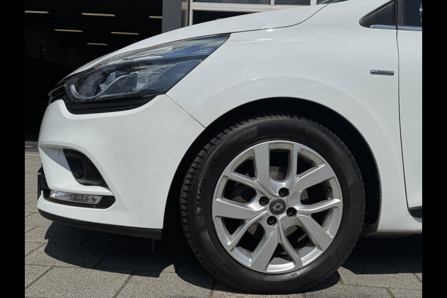 Renault Clio 0.9 TCe Limited - Navigatie I Airco I LED I PDC I Sport velgen I 68.000 KM - Dealer onderhouden