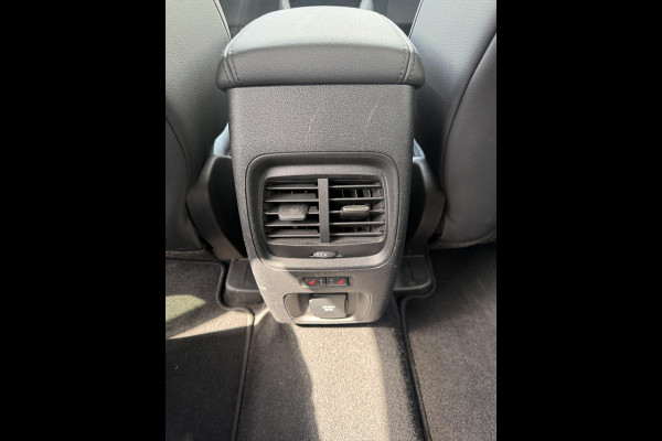 Ford Kuga 2.5 PHEV Titanium X 225pk | Driver Assistance Pack | Winterpack | Afneembare Trekhaak | Elek. Achterklep