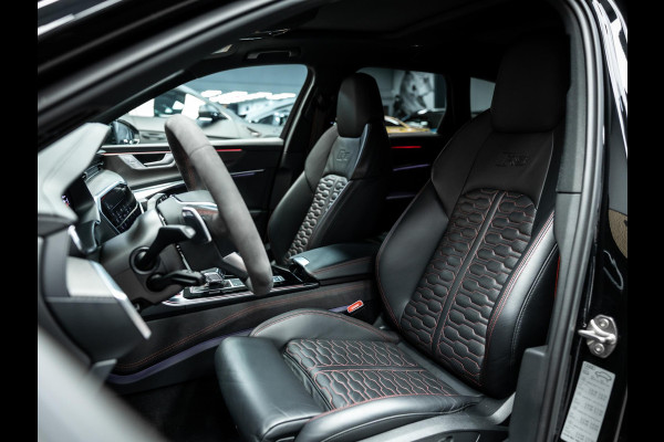Audi RS6 Avant TFSI quattro | Keramisch | B/O | Pano | Rode Stiksels |
