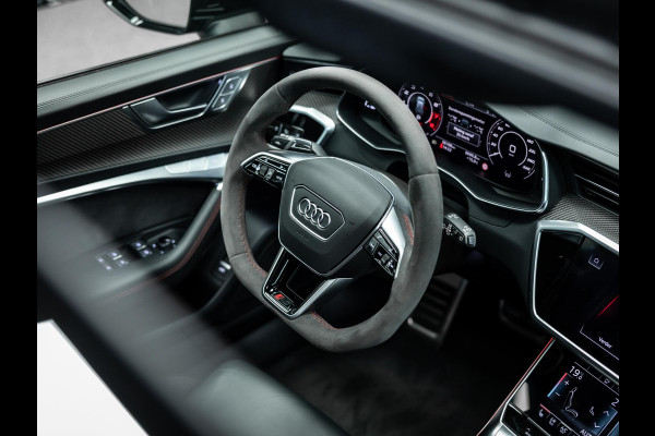 Audi RS6 Avant TFSI quattro | Keramisch | B/O | Pano | Rode Stiksels |