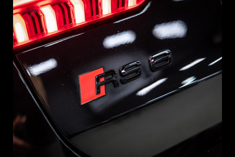 Audi RS6 Avant TFSI quattro | Keramisch | B/O | Pano | Rode Stiksels |