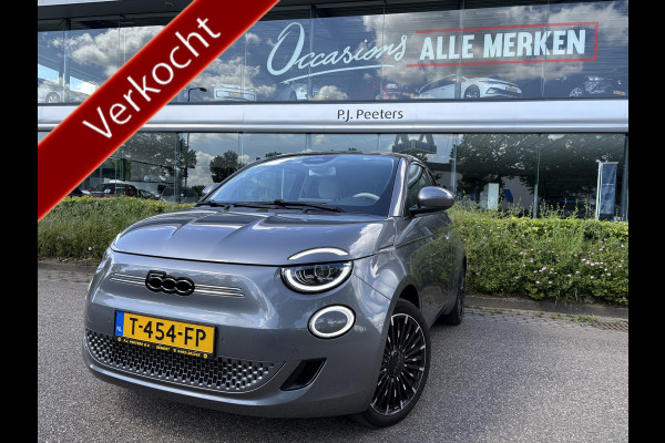 Fiat 500 La Prima by bocelli 42 kWh full option Achteruitrijcamera - Airco - Apple carplay - Navigatie - Parkeersensoren - Panorama dak - Stoelverwarming - Cruise control - Dodehoek detector - Elektrische ramen - Led verlichting - Bluetoot - Keyless start - Stuur leder - Stuur multifunctioneel - Licht metalen velgen 17 inch
