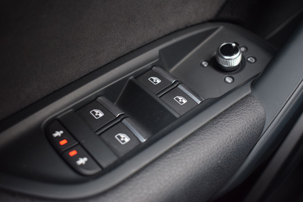 Audi Q5 2.0 TFSI 252pk Quattro S-line | Luchtvering | Pano | Leer | Trekhaak | B&O