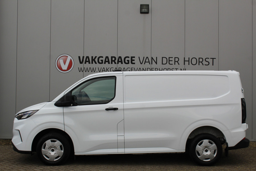Ford Transit Custom 320 2.0-136 pk TDCI L1H1 Trend. Fabrieksgarantie t/m 15-09-2028 ! Camera, Cruise Control, Climate Control, Winter Pakket, Laadruimte bekleed.