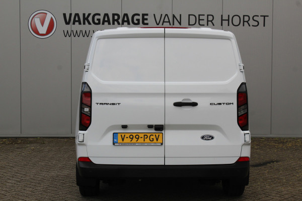 Ford Transit Custom 320 2.0-136 pk TDCI L1H1 Trend. Fabrieksgarantie t/m 15-09-2028 ! Camera, Cruise Control, Climate Control, Winter Pakket, Laadruimte bekleed.