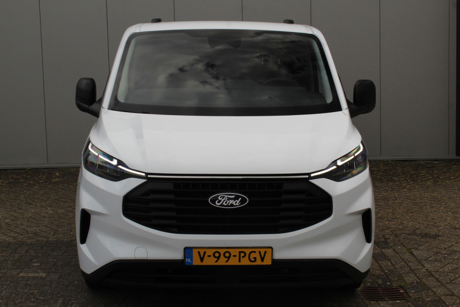 Ford Transit Custom 320 2.0-136 pk TDCI L1H1 Trend. Fabrieksgarantie t/m 15-09-2028 ! Camera, Cruise Control, Climate Control, Winter Pakket, Laadruimte bekleed.