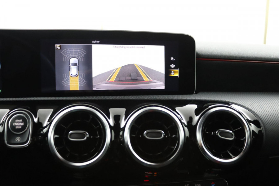 Mercedes-Benz A-Klasse 180 Business Solution AMG*NAVI*CAM*CRUISE*LED*TEL*