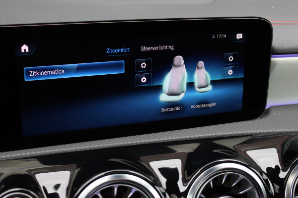 Mercedes-Benz CLA-Klasse 250 e AMG Line Premium+ | Panoramadak | Distronic+ | Memory | HUD | Trekhaak | Keyless Go | Surround Camera | Sfeerverlichting | Multibeam LED |