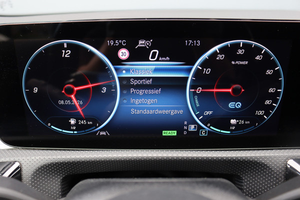 Mercedes-Benz CLA-Klasse 250 e AMG Line Premium+ | Panoramadak | Distronic+ | Memory | HUD | Trekhaak | Keyless Go | Surround Camera | Sfeerverlichting | Multibeam LED |
