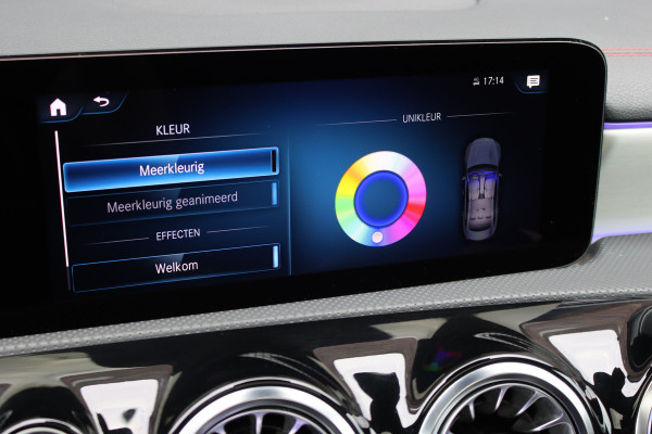 Mercedes-Benz CLA-Klasse 250 e AMG Line Premium+ | Panoramadak | Distronic+ | Memory | HUD | Trekhaak | Keyless Go | Surround Camera | Sfeerverlichting | Multibeam LED |
