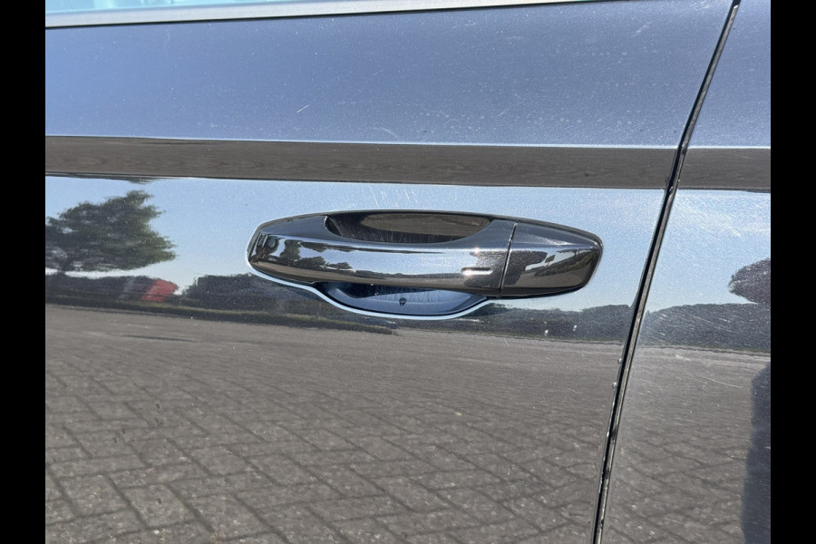 Škoda Karoq 1.5 TSI ACT Business Edition Plus | Navi, Camera, El. Trekhaak, Stoel+Stuurverw., El. A.klep, Carplay/Android, ACC |