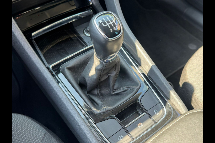 Škoda Kodiaq 1.5 TSI 150PK AMBITION CAMERA/ACC/CARPLAY/NAVI