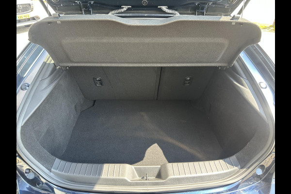 Mazda 3 2.0 e-SkyActiv-X M Hybrid 186 Exclusive-line | PANORAMA DAK | CAMERA | BOSE |