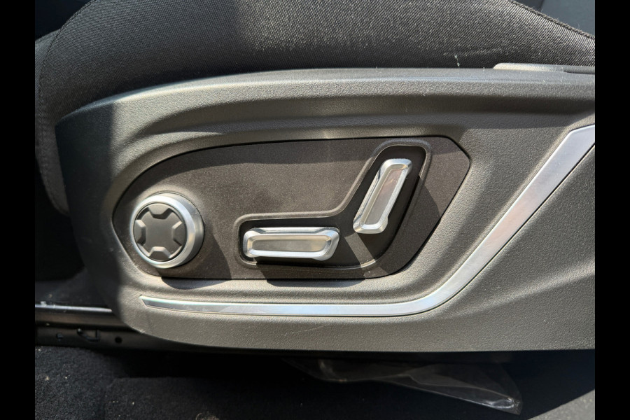Lynk & Co 01 1.5 PHEV 261 PK AUTOMAAT (BOVAG/RIJKLAARPRIJS)